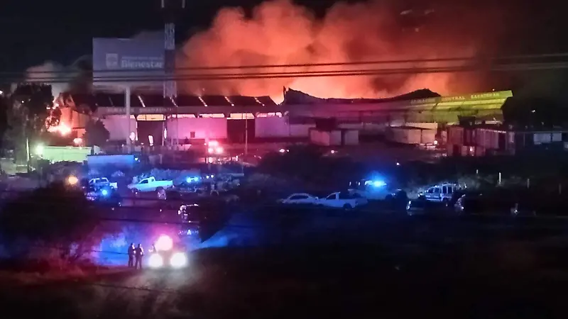 Incendio bodegas de Alimentación del Bienestar en Zacatecas